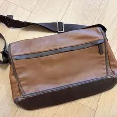 Coach（コーチ）メンズ メッセンジャーバッグ 型番：F70555 - メルカリ