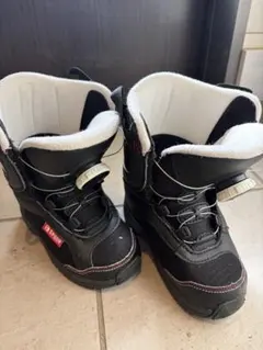 Item thumbnail for item f54ea498-57b9-4243-9a22-9ee15c2c2a5a