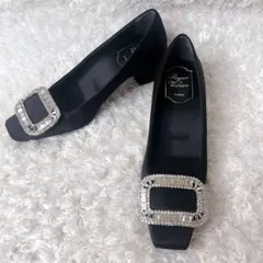 未使用 Roger Vivier サテン スクエア パンプス バックル 結婚式のサムネイル