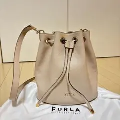 FURLA ベージュ バケットバッグ 保存袋付き