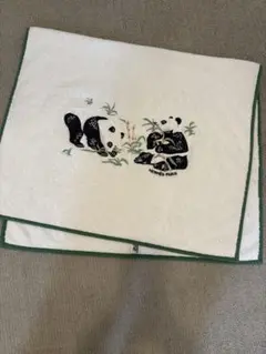 エルメスバスマット　パンダ刺繍柄 98cm✖️58cmのサムネイル
