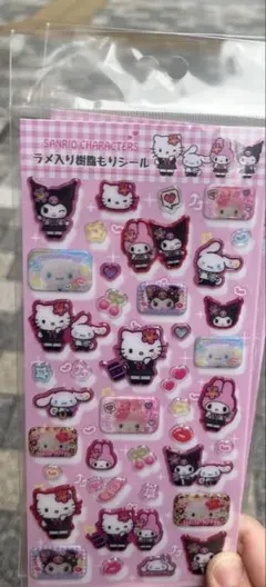 ラメ入り樹脂もりシール　サンリオ　平成コギャル