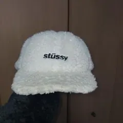 Item thumbnail for item 1e096a7a-7ca2-4817-870b-7b50bfbf9328