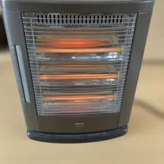 初動確認済み　スチーム付き　山善　YAMAZEN 電気ストーブ 電気ヒーターのサムネイル
