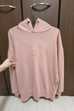 リップサービス パーカー