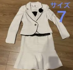 Item thumbnail for item 2b57b84b-7603-4622-89a6-fbdf2068c2a4