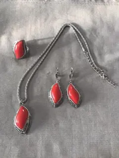 アクセサリー3点セット お値下げ‼️