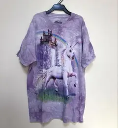 《THE MOUNTAIN》ユニコーンプリントビッグTシャツ　紫タイダイカラーのサムネイル