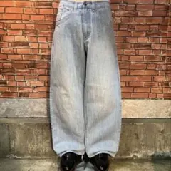 Item thumbnail for item a95a4a82-b28c-4780-a863-199b5a8d248c