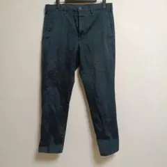 UNIQLO ダークブルー スリムフィット チノパン 82cm