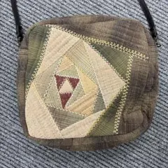 ハンドメイド パッチワーク ショルダーバッグ 和柄風 キルティング 手作り一点物