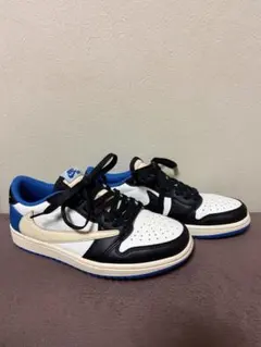 トラヴィススコット　NIKE Air Jordan 1 Low