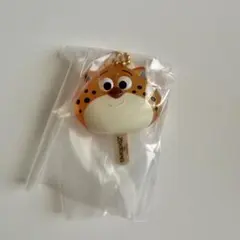 ズートピア アイスキャンディーチャーム　ガチャガチャ　クロウハウザー