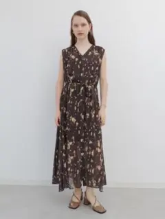 新品未使用ANDREA&Co. アートプリントティアードワンピ - メルカリ