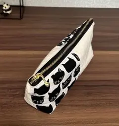 ペンケース　メイクポーチ　猫　花　ハンドメイド