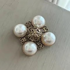 パール　ブローチ　アンティーク風 バロック　結婚式　誕生日　プレゼント