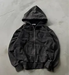 ONCILYジップアップパーカー