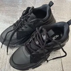 Item thumbnail for item 26fbbb27-3719-49d9-8490-ee935f76c89e