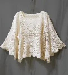 レースチュニック　フレア袖　刺繍チュニック　ケミカルレース　夏トップス　かわいい