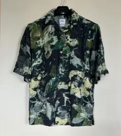 ZARA 半袖シャツ ブラック系抽象花柄　Sサイズ