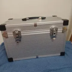 ビンテージ 1960～70年代 PLUS スチール製 蛇腹シャッターケース ビンテージ 1960～70年代 PLUS スチール製 蛇腹シャッターケース