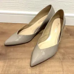 【美品】マミアン　ベージュ　ポインテッド　パンプス 24 cm 24.5 cmのサムネイル