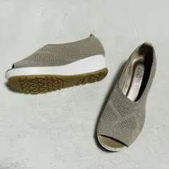 Item thumbnail for item a47dd099-4ab7-42ae-803a-1e52ddcb086f