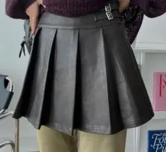 SHAGGIE ヴィンテージ風　レザープリーツミニスカート　ブラウン
