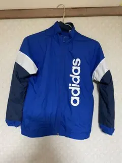 アディダスadidas ウィンドブレーカー 140