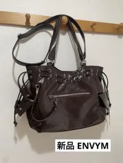 新品　半額以下　ENVYM ショルダーバッグ ショルダーバッグ　アンビー