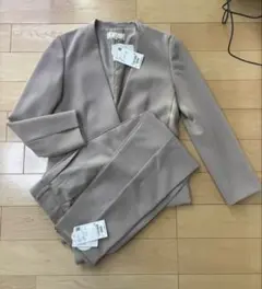 ベージュ シングルブレスト セットアップ