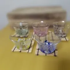 上海手作りグラス　麦茶セット　花柄ガラスカップ 5個セット　木箱付き