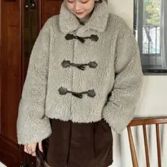 INTERFACTORY ゆづき ラメボアスタンドジャケットグレイッシュベージュ