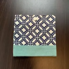 ハンドメイドの和柄×無地グリーンのサニタリーケース