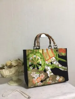 Item thumbnail for item d1ff8d54-43c7-417e-b36a-98c1303919ae