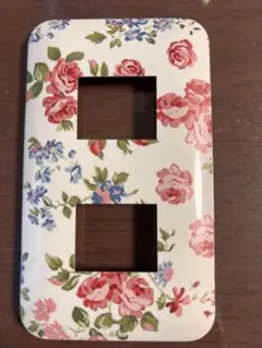 花柄スイッチカバー 2口用
