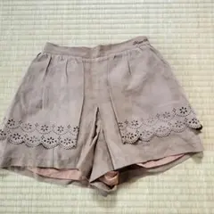metizopiero ベージュ ショートパンツ