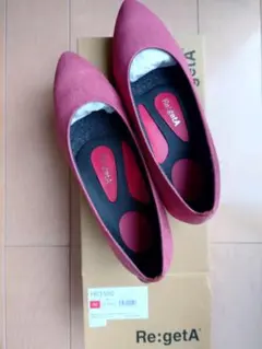 【新品未使用】リゲッタ　キレイフィット パンプス 22.5のサムネイル