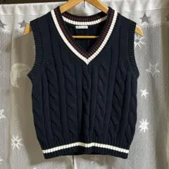 GU ニットベスト M ネイビー ケーブルニット