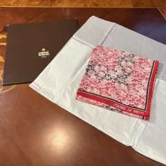 Michel Le Brun フランス製、優しい手触りのスカーフ、ケース入り