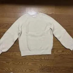 earth アイボリー ラグランスリーブニット　S