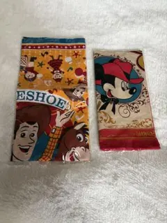 ディズニーランド　バンダナ