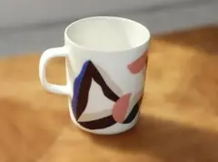 【マリメッコ】抽象模様 陶器製マグカップ