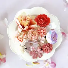 ♡B-15 ラプンツェル風　ヘアクリップ　ヘアピン　花　髪飾り　造花　ディズニー