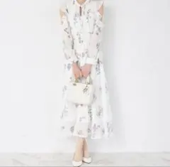 tocco closet ラッフルフリルオープンショルダーワンピース