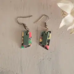 Item thumbnail for item aa3ca82c-e1aa-4ab3-910f-25aa546d9213