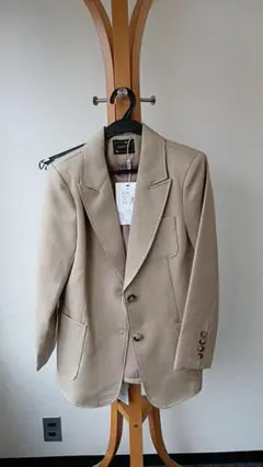 女性スーツ （上下セット）