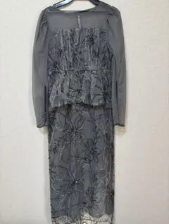 新品　今季　nianaニアナラメ刺繍レイヤードドレス オケージョンドレス　グレー