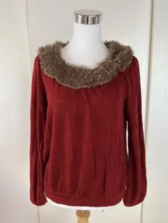 ワインレッド ニット