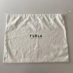 FURLA ホワイト 巾着袋 かなり大きめ